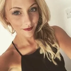@freakyfootsies123