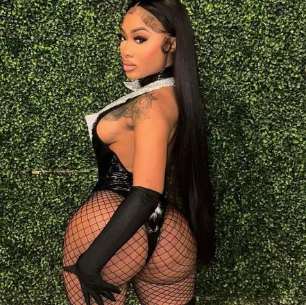 @sneaksonarabian