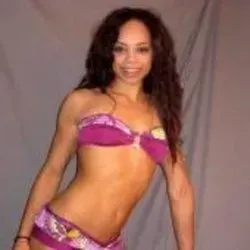 @msjennyamor