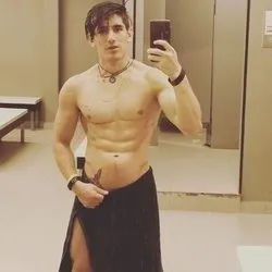 @juanklar