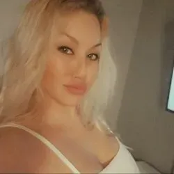 @shezmiami