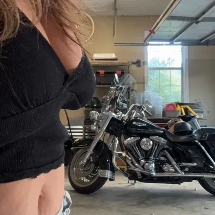 @midlife_crisisx