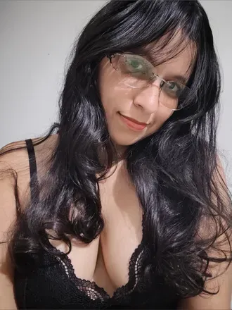 @thehairyqueen