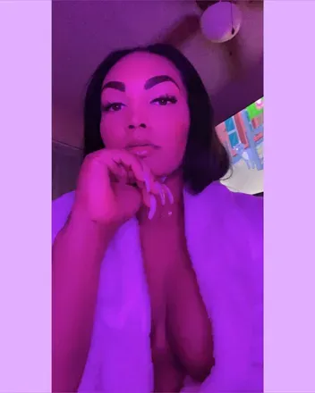 @flawedbeauty808