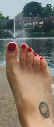 @kathynoblesfeet