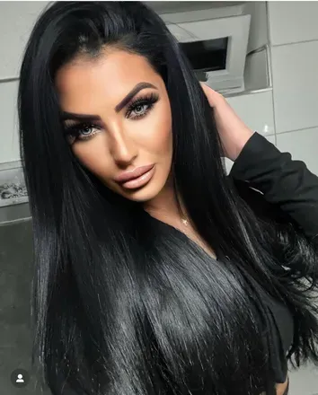 @nellyxyz