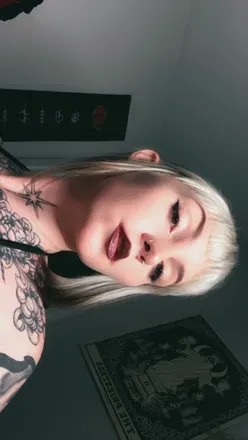 @freyanight