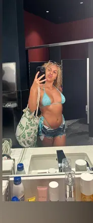 @missperkytits