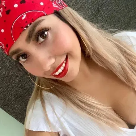 @iamfiore.ss