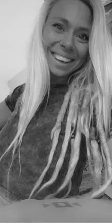 @hippie-kitty