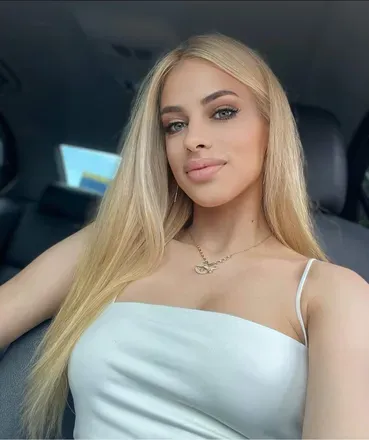 @selenavoss