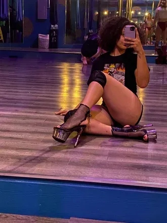 @goddess_monquie
