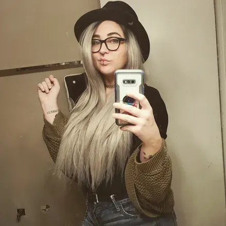 @lady.lynx