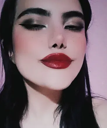 @red.strawberry