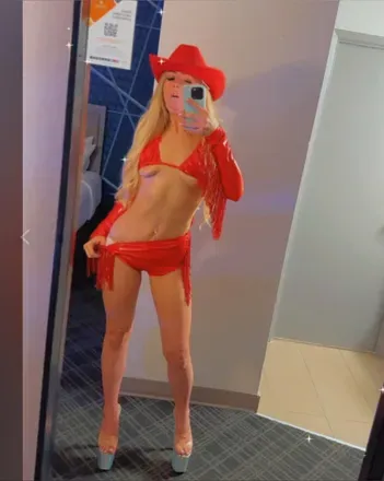 @doggystyledaisyx