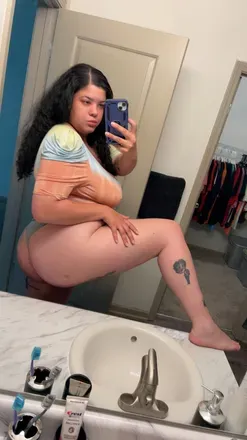 @kandiinicole