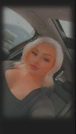 @brunettedolly97