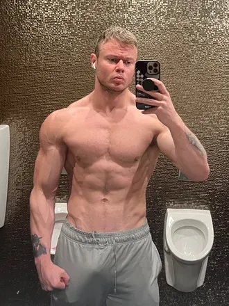 @ukgymboy
