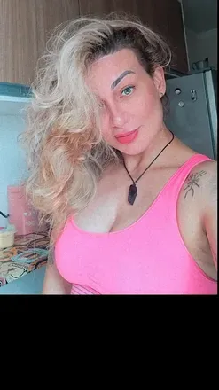 @u196786934