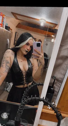 @nightlycharli