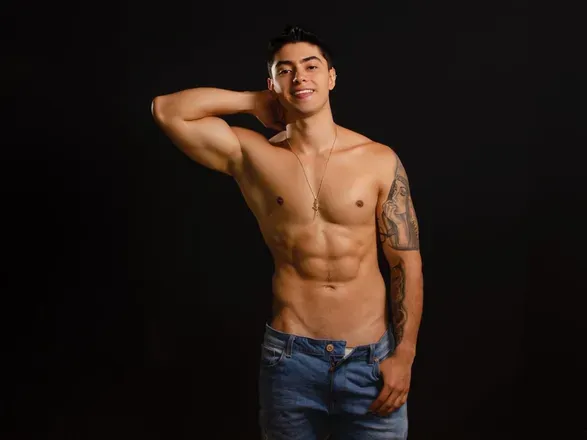 @angelovfitnessxv