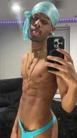 @aqxrxus