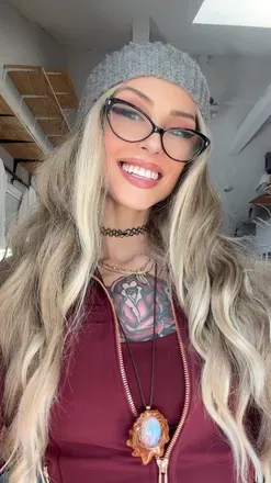 @lizzierosex0