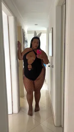 @spoilhoneybaby