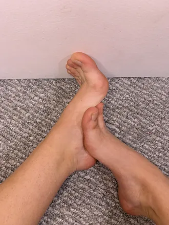 @baref00tbunnny