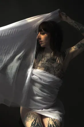 @yourdarlinghoney