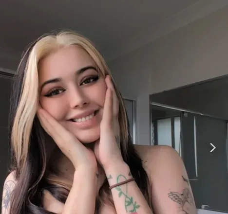 @bree_louise
