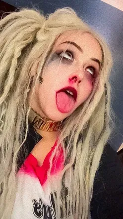 @defectivedollx