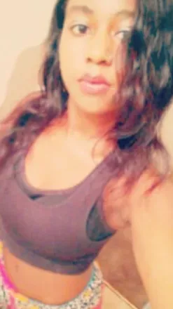 @freakybitch2323