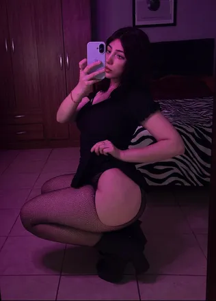 @kyliecba