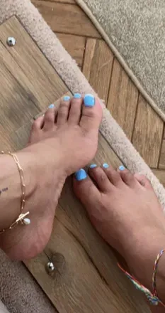 @triooftoes