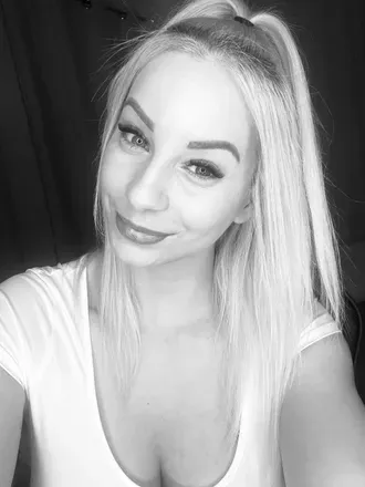 @lillianmonroe