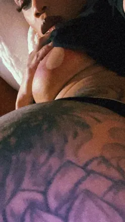 @royalbri