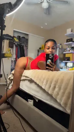 @bluivyyy
