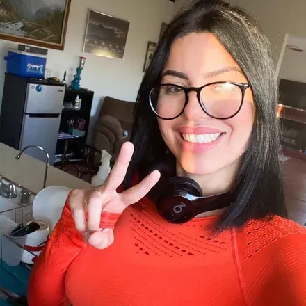 @larissely