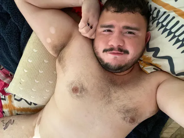 @lilgoldentaco