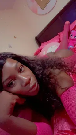 @ebonykissesx3