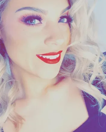@jennygenesis