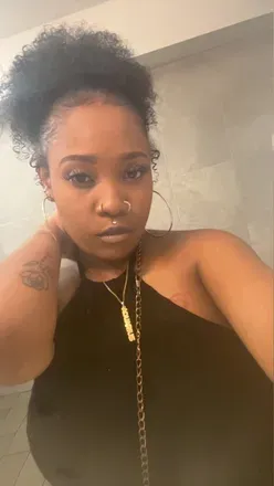 @mercedees_j