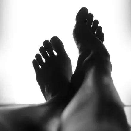 @barefoot_fae