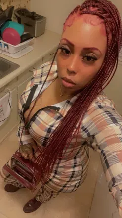 @luscious1990