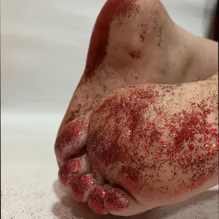 @itsanyaportia
