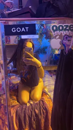 @pretty.kitty.katt