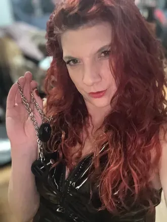@madam_monita