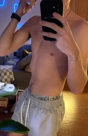 @hairytwinkboyxxx