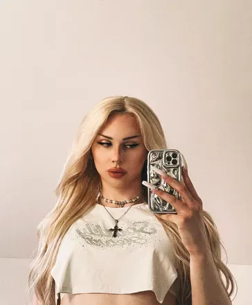 @anastasiaqueeen